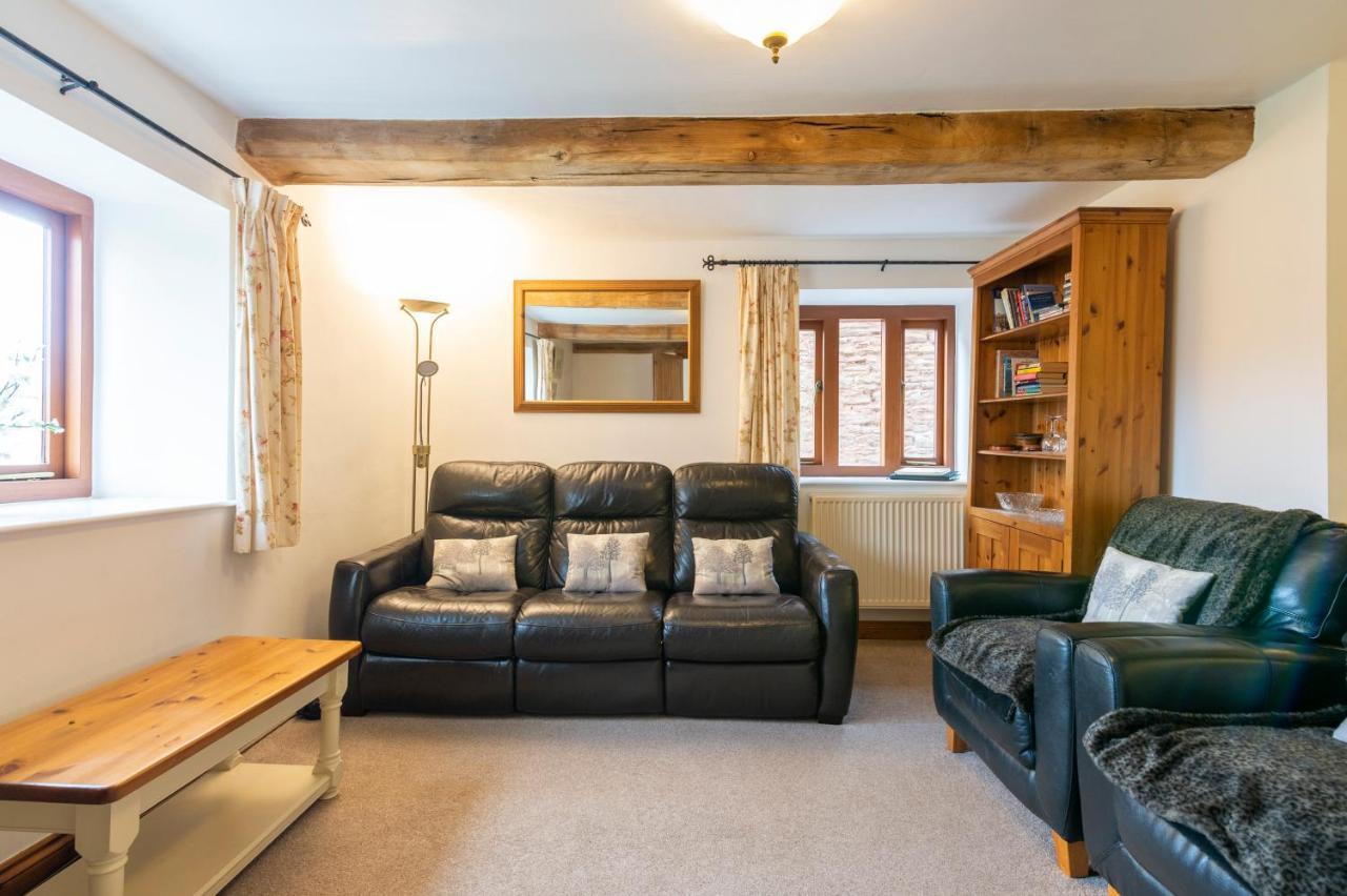 The Oast House - Farm Stay Apartment Set Within 135 Acres Bromyard Bagian luar foto